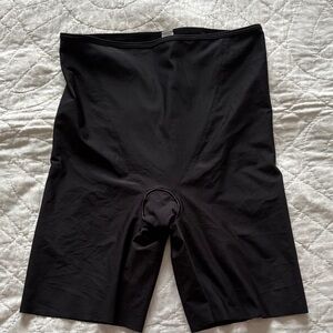 SPANX Award Thinners Bottoms